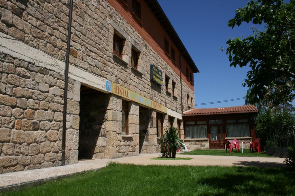Hostal Visontium Вінуеса Екстер'єр фото